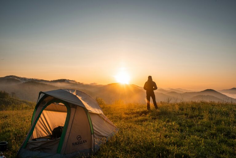 Discover the Joys of Camping: A Guide to Outdoor Adventure