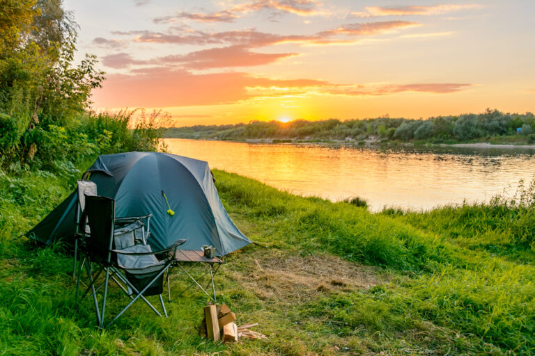 Crucial Dos and Don’ts for Conscientious Outdoor Experiences