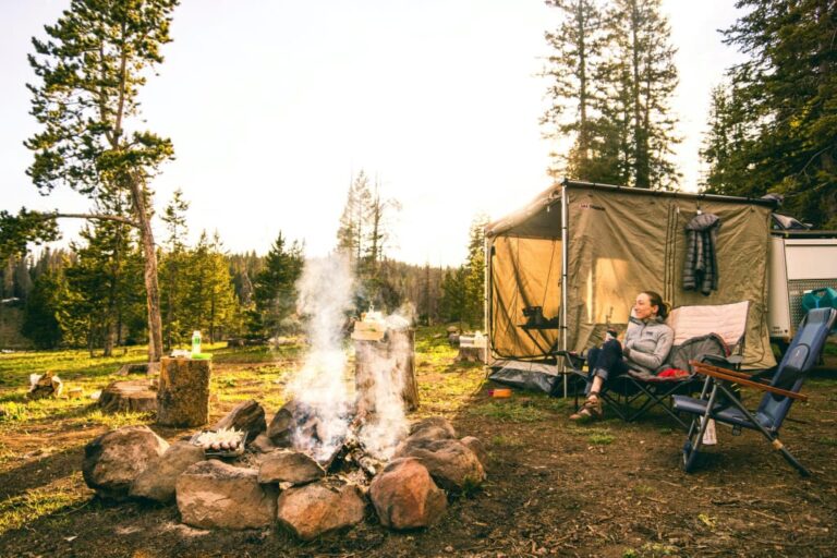 A Fundamental Guide to What to Pack for Camping